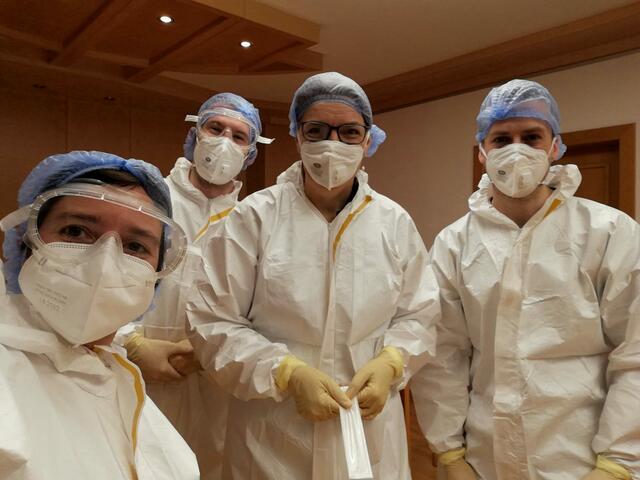 Das Team der Rosen-Apotheke St. Jakob im Rosental | Foto: Privat