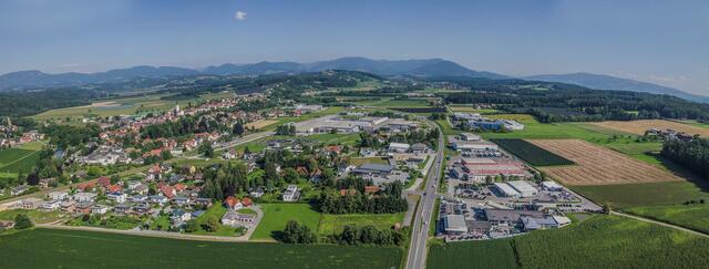 Geballte Kraft: Weiz und St. Ruprecht/Raab gründeten einen gemeinsamen Wirtschaftsraum. Dafür wurden geeignete Industrieflächen und Betriebsstätten aufbereitet und auch die entsprechenden Marketingmaßnahmen gesetzt.