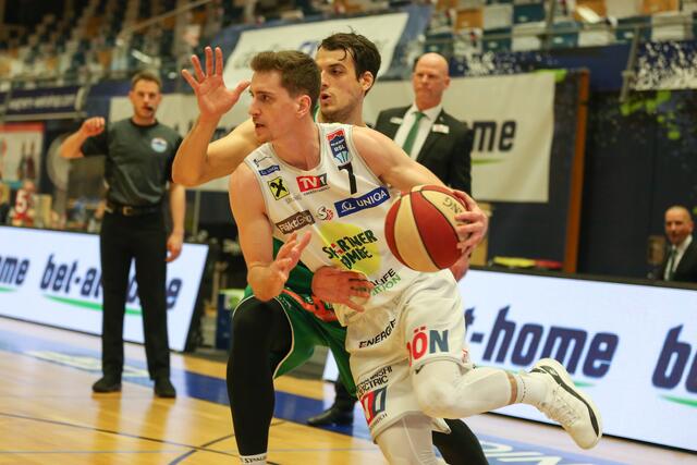Bene Güttl von den Basket Swans Gmunden. | Foto: Kienesberger