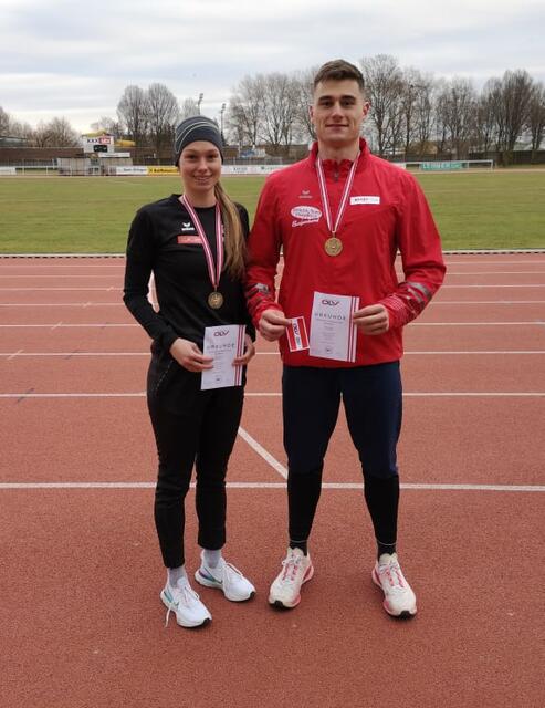 Zwei Speerwurf-Medaillen: Ivonne Wiener holte Bronze, Adam Wiener ist Österreichischer Meister. | Foto: Wiener