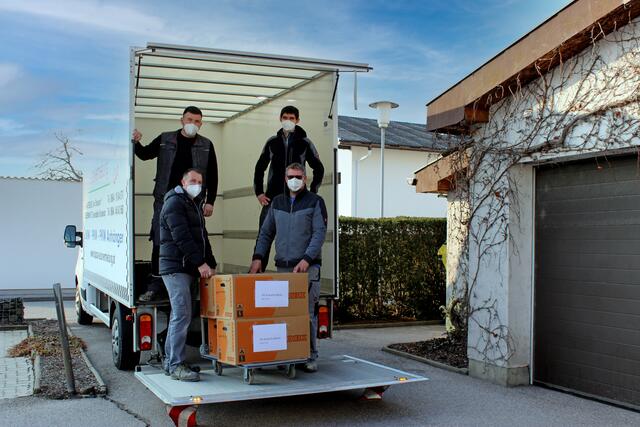 Bei laufendem Betrieb siedelt die Oberwarter Siedlungsgenossenschaft in die neue Firmenzentrale um. | Foto: OSG