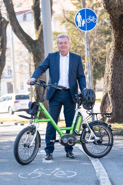 Viel Energie für 2 Räder: Anton Lang setzt auf Radwege-Infrastruktur. | Foto: Land Steiermark/Streibl