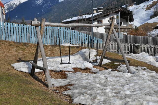 Sobald der Schnee vollständig geschmolzen ist, kann hier wieder ausgiebig geschaukelt werden. | Foto: Kapferer