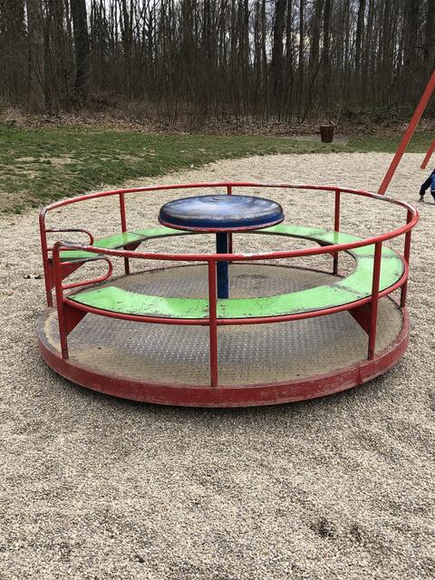 Spielplatz im Stadtwald von St. Pölten.