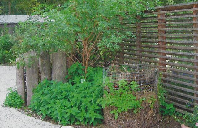 Praktisch, wertvoll, aber auch etwas Arbeit – Komposthaufen im eigenen Garten.  | Foto: Siedlerverein Pregarten