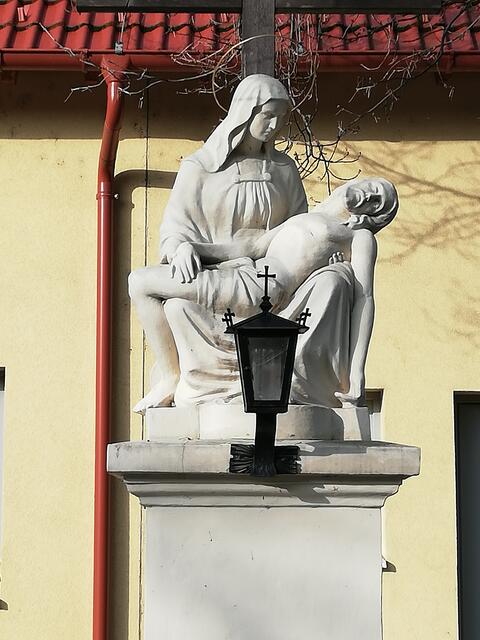 Die Pieta am Jedlersdorfer Platz 2 in Floridsdorf. | Foto: Rosemarie