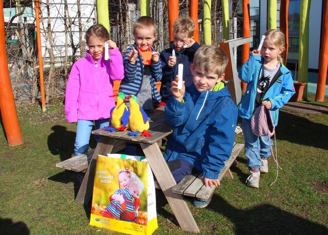 Die einfache Handhabung soll es erlauben, auch jüngere Kinder unkompliziert auf Corona zu testen. | Foto: KIWI