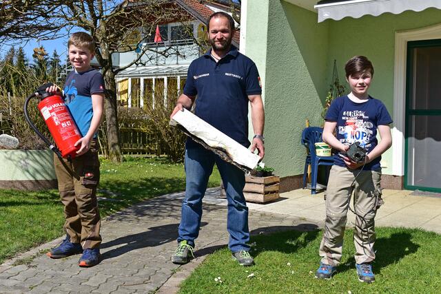 FF-Kommandant Florian Reittinger, der stolz auf "seine" Buben ist. | Foto: Wolfgang Spitzbart