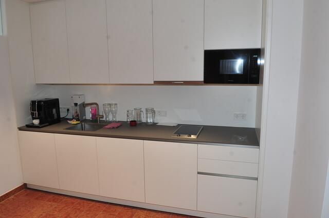 In der Teeküche finden die Mitarbeiter Entspannung. | Foto: Hassl