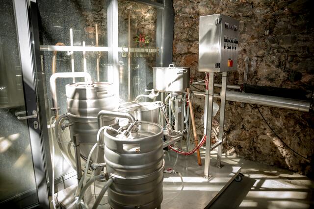 Des Meisters "Hexenküche": In dieser Versuchsbrauerei im Kleinformat entstand u.a. das Schleppe Number One.