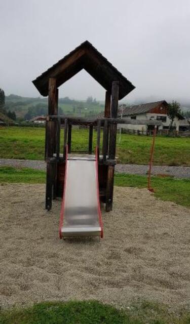 Am Spielplatz der Gemeinde St. Andrä im Lungau. | Foto: Gemeinde St. Andrä im Lungau