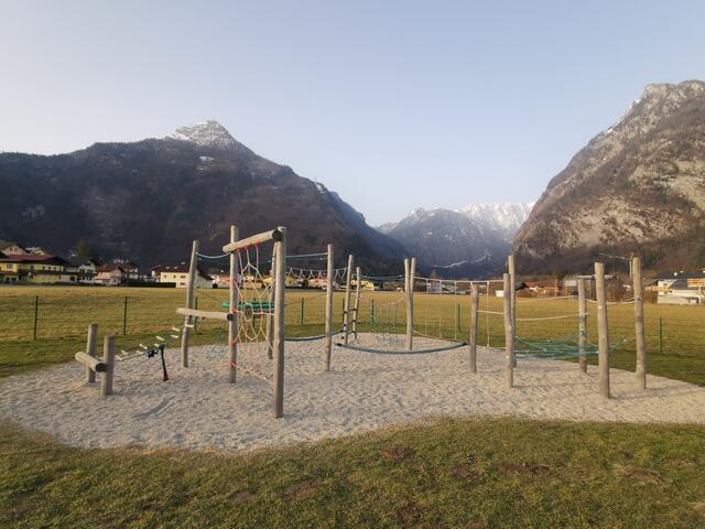Golling – Spielplatz Moartalstraße.