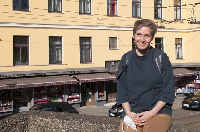 Hilft, wo sie kann: Seniorenbeauftragte Barbara Ruhsmann ist für 9.100 Menschen in Währing als Bindeglied zur Politik im Einsatz.