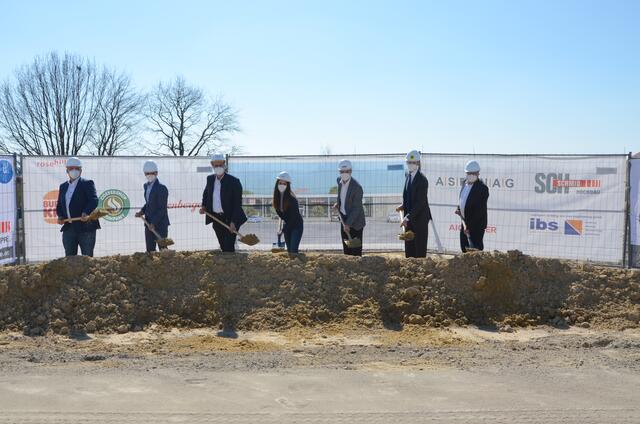 Lukas Michlmayr, Christian Ebner,  Jürgen Kickinger,  Susana Garcia,  Hartmut Graf, Matthias Losbichler, Gerhard Karbun. | Foto: TQSR Group