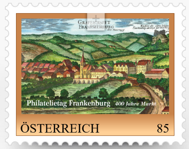 Die personalisierte Marke präsentiert einen alten Stich von Matthäus Vischer, der den Ort Zwispallen zur Zeit der Markterhebung zeigt. | Foto: Heimatverein Frankenburg