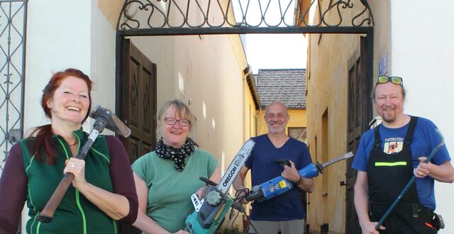 Anpackerinnen und Anpacker (von links): Sissi Kaiser, Alexandra Schmid, Tom Beyer und Robert Auzinger.