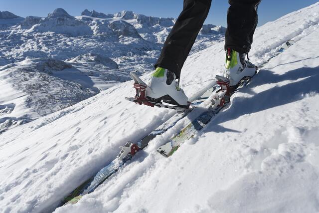 Skitourengehen auf dem Dachstein Krippenstein. | Foto: GPO Ski  YdreampPictures
