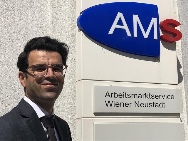 Mevlüt Kücükyasar, Leiter des AMS Wiener Neustadt.