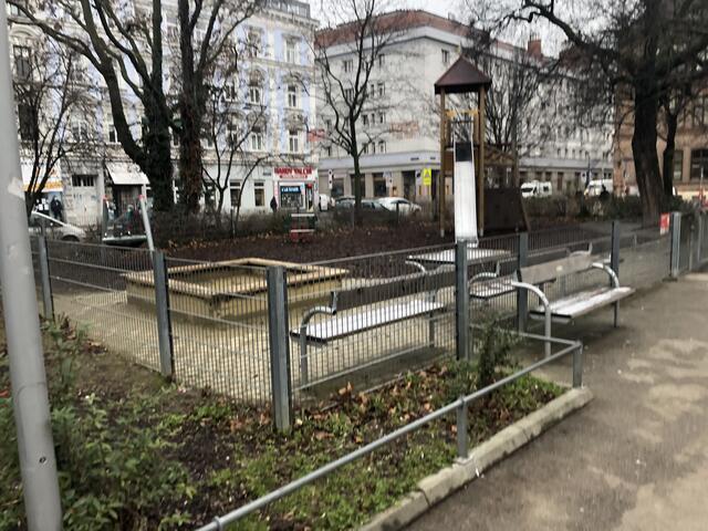 Im Sandkasten spielen, klettern oder rutschen: Der Keplerplatz macht es möglich.