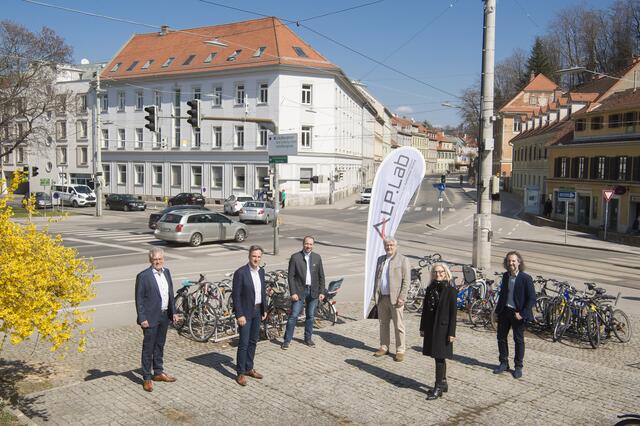 Zufrieden: Bernasch, Nagl, Luley, Greiner, Keimel, Cagran-Hohl (v.l.)