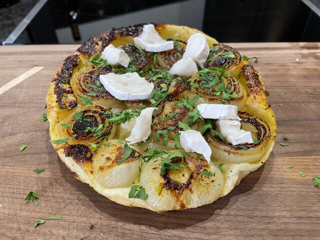 So sieht die frühlingshafte Tarte fertig aus! | Foto: Benjamin Parth