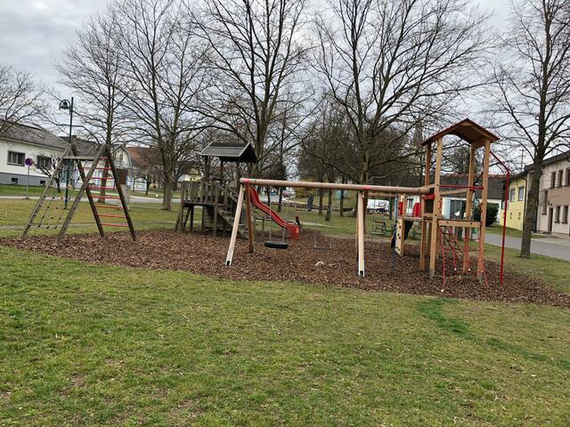 Spielplatz Großwarasdorf | Foto: Sonja Graf