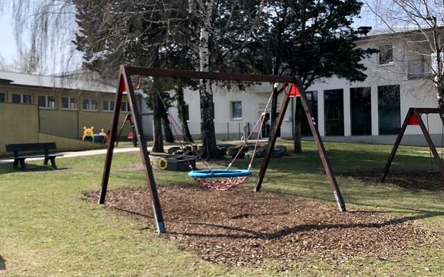 Spielplatz Deutschkreutz - Schule | Foto: Walter Art