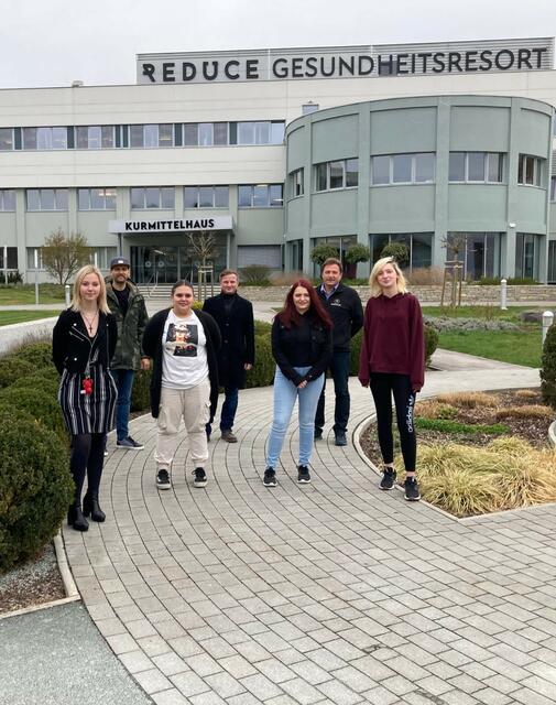 Neue Jugendvertrauensräte im Reduce Gesundheitsresort: Sarah-Sophie Matyus, GPA-Jugendsekretär Moritz Wendelin, Szelina Kovacs, Christoph Frühstück, Kerstin Krug, Betriebsrat Josef Gumhold und Nicole Lipovits. | Foto: ÖGB Burgenland