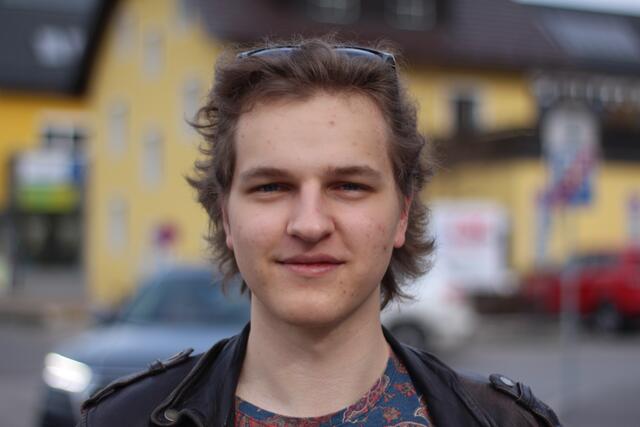 Matthias aus Tamsweg:
"Der NindendoDS, das war ein Highlight meiner Kindheit."