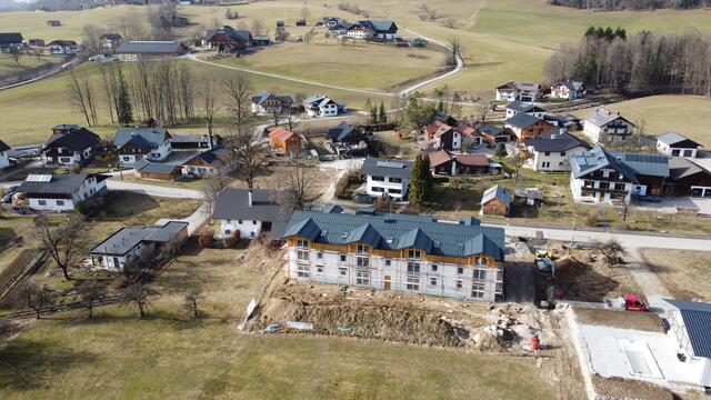 Die neue Wohnanlage in Rußbach mit zwölf Familienwohnungen wird in den kommenden Wochen fertiggestellt.