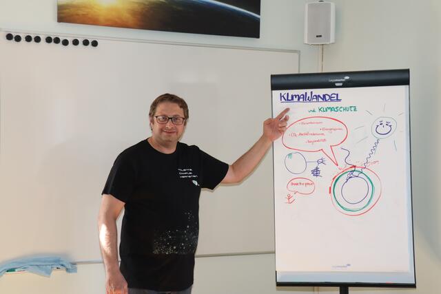 Dr. Johannes Leitner leistet wertvolle Arbeit in Sachen Weiterbildung im Bereich Naturwissenschaften | Foto: Manfred Wlasak