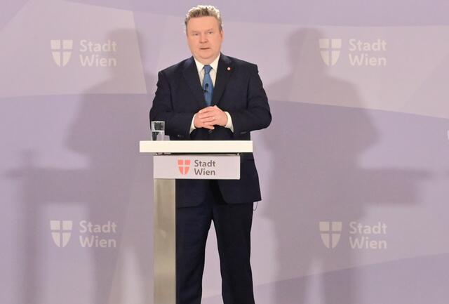 Michael Ludwig gab die Verlängerung des Lockdowns für Wien bekannt.
