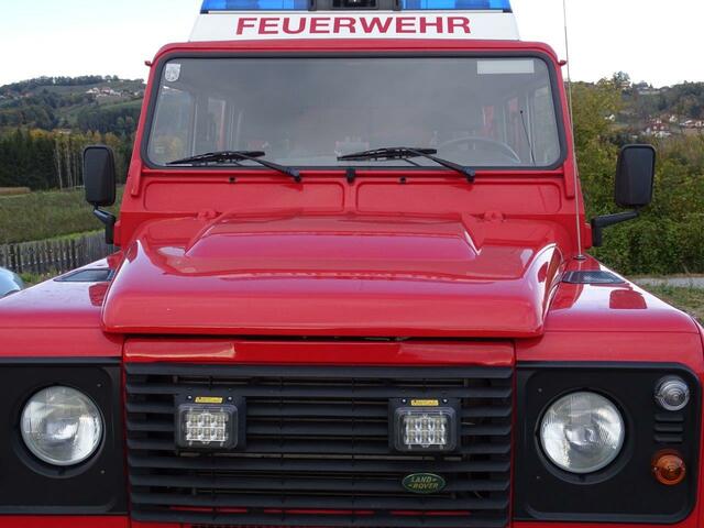 Die Feuerwehr rückte am Montag zu einem Verkehrsunfall nach Zöbing bei St. Margarethen an der Raab aus.