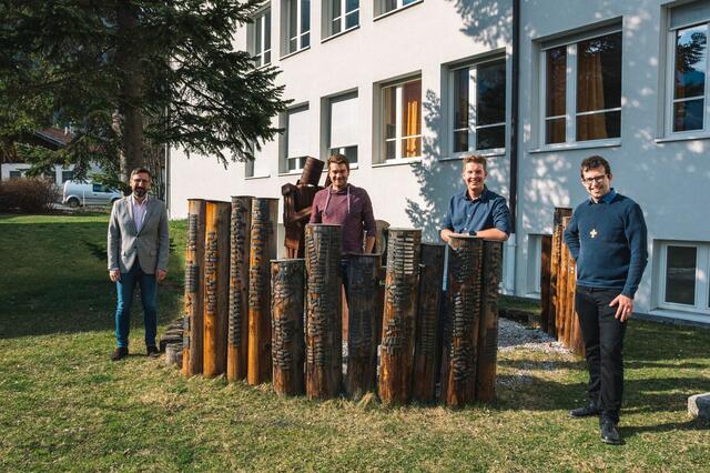 HTL-Direktor Martin Schmidt-Baldassari, Vereinsvorsitzender Fabian Lausecker, sein Stellvertreter Simon Witsch und Heimdirektor Pater Peter Rinderer (v.l.)