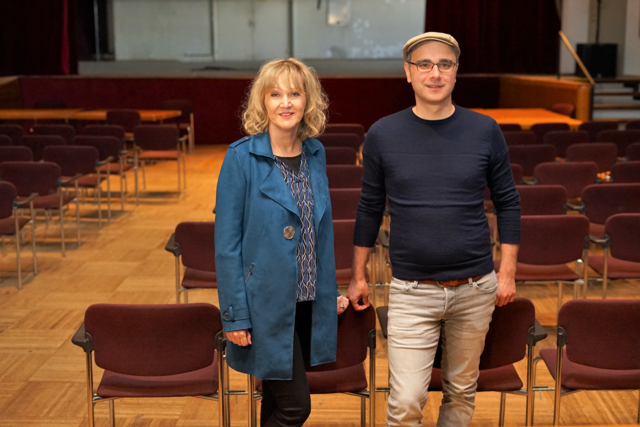 Claudia Funder, Leiterin Stadtkultur Lienz, und Museumsleiter Stefan Weis freuen sich schon auf den Kultursommer 2021. | Foto: Lenzer/Stadt Lienz