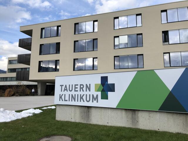 Nach der Schließung der "Ebene 3" des Tauernklinikums Zell am See sind nun wieder alle Ebenen geöffnet.