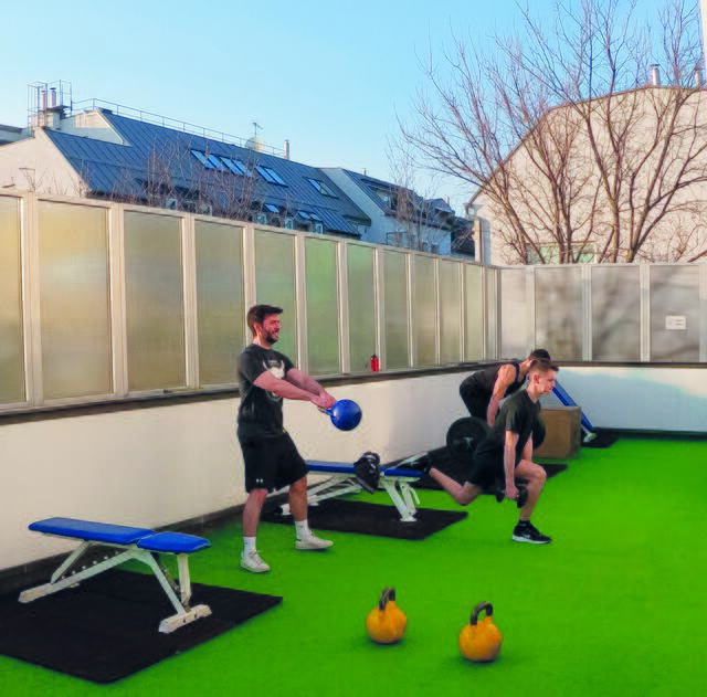Trainieren im Fitnessclub ist in Meidling möglich – natürlich im Freien. | Foto: Fitness Union Wien