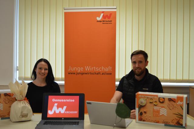 Nina Briendl und Martin Schiller