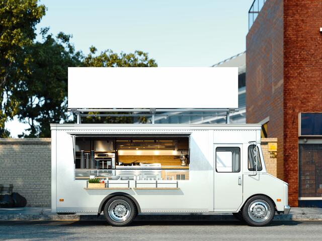 Ein Foodtruck wird auch in Villach Essen an bedürftige Menschen austeilen (Symbolfoto). | Foto: Foto: ekostov.stock.adobe.com