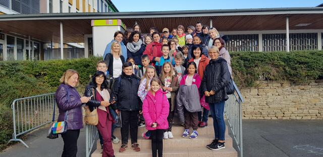 Partnerschulen besuchten die Volksschule Oberwart: Lehrer und Schüler aus Madeira (Portugal), Finnland, Rumänien, Bulgarien und der Slowakei waren zu Gast.