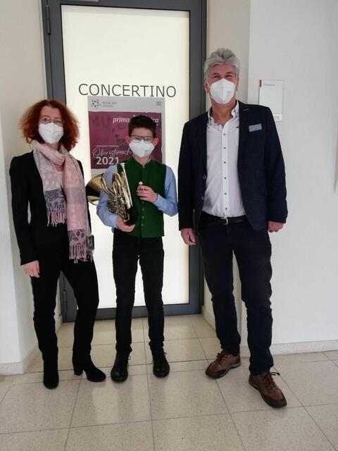 Birgit Kain, Wolfgang Leitner und Wolfgang Leonhartsberger beim Bewerb in Wels.