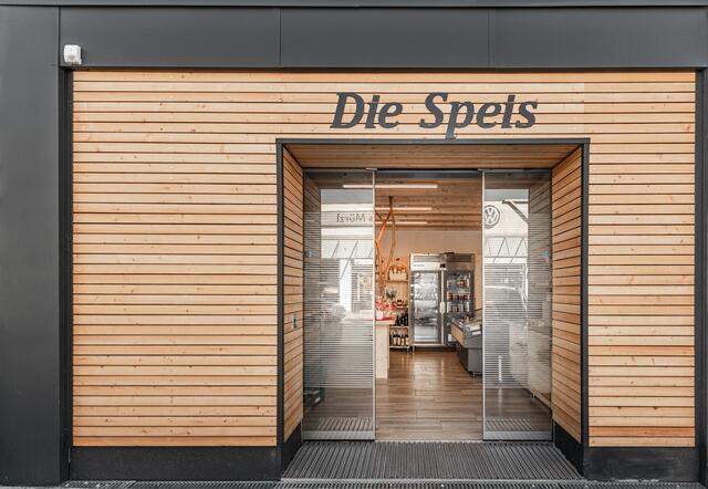 Modern, funktionell und trotzdem sehr einladend. Die neue "Speis" der Fleischerei Großschädl in Bärnbach
