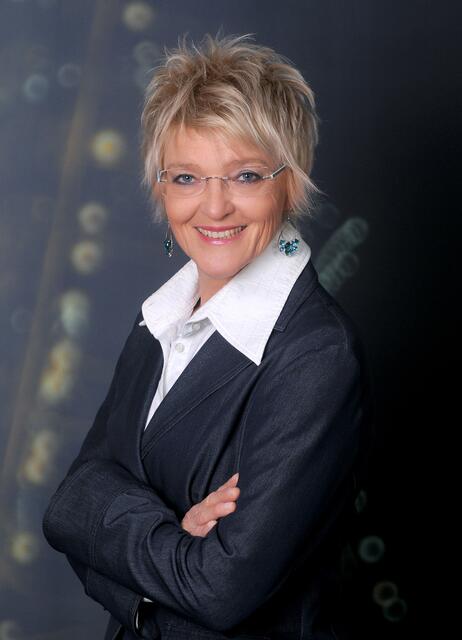 Doris Katovsky ist akademischer Mentalcoach – sie hilft, Freude zurück ins Leben zu bringen.