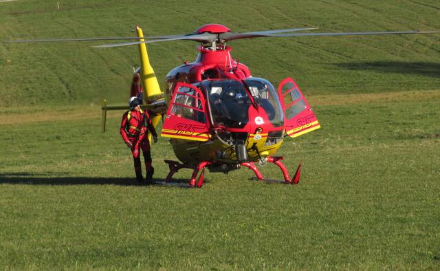 Der Notarzt des alarmierten Rettungshubschraubers Heli 3 konnte nur mehr den Tod des Mannes feststellen. | Foto: ZOOM.Tirol