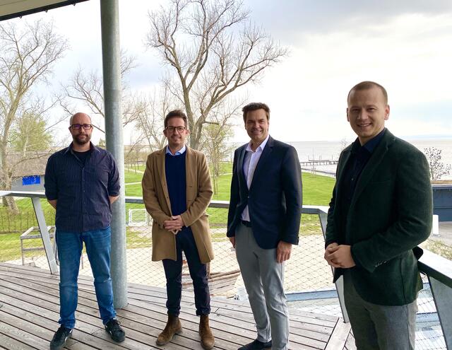 Die Mitglieder des Bezirks Neusiedl im Tourismusverband Nord (v.l.n.r.): René Lentsch, Christian Gartner, Burgenland Tourismus Direktor Didi Tunkel, Maximilian Köllner