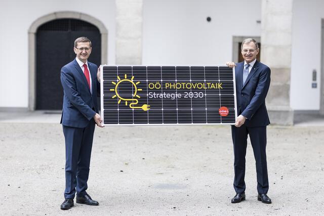 Energie-Landesrat Markus Achleitner und Landeshauptmann Thomas Stelzer.
