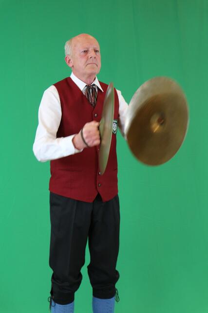 Die Musikerinnen und Musiker der Stadtkapelle Deutschlandsberg spielten die Stücke vor einem Greenscreen ein.  | Foto: Alois Reinprecht