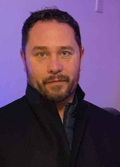 Thomas Schaurecker fordert offen den Rücktritt der Regierung, die seiner Meinung nach in allen möglichen Belangen versagen.  | Foto: Schaurecker