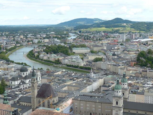 Vier Jahre hindurch waren mehr als 4.000 Wohnungen in Salzburg verbüchert worden, 2020 waren es nur mehr 3.895. Und in der Landeshauptstadt fehlen auf das Vorjahr -157 Wohnungsverkäufe (-10,9 %). Insgesamt gab es 1.280 Verbücherungen. | Foto: Symbolbild: Pixabay
