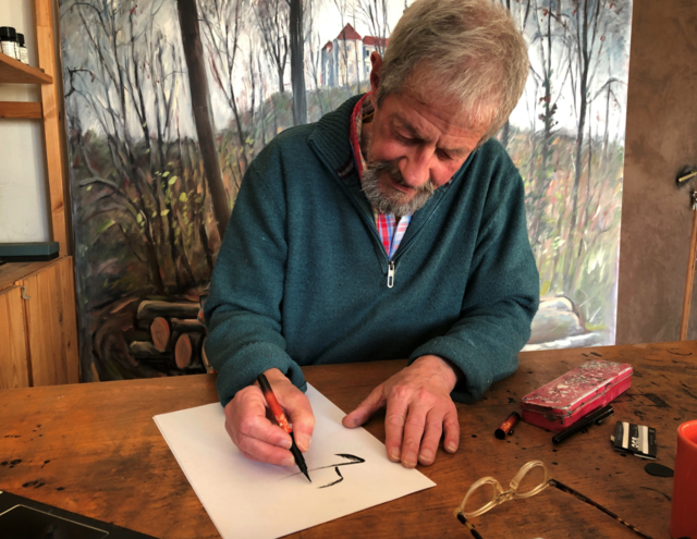 Chris Scheuer bei der Arbeit auf Schloß Freiberg. | Foto: Hofmüller
